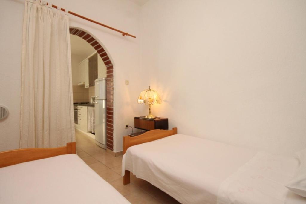 Apartments With A Parking Space Makarska - 6792 Chambre photo